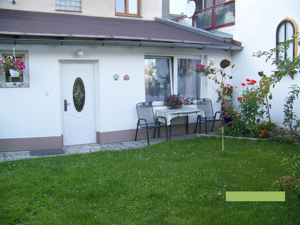 Studio Jindřichŭv Hradec Esterno foto